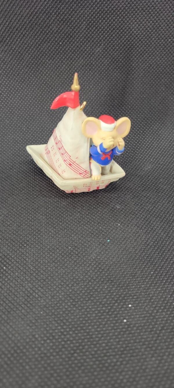 Enesco Treasury Of Christmas Ornament Sea Man's Greetings Vtg 1990 Mouse